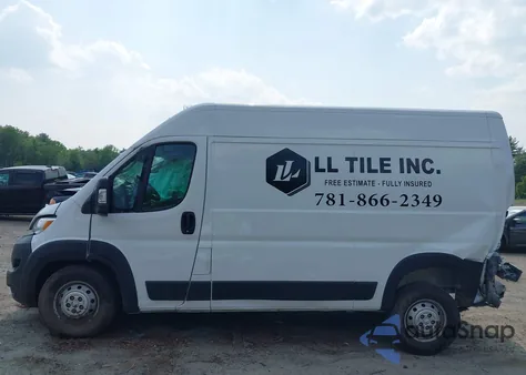 2023 Ram Promaster 2500 High Roof 136 Wb z USA, uszkodzony, nr VIN 3C6LRVCG9PE552016